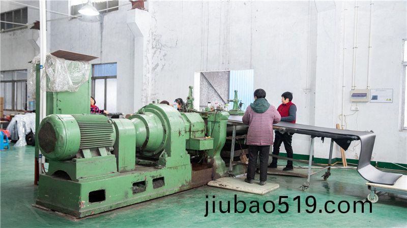 加工(gong)現(xian)場(chang)